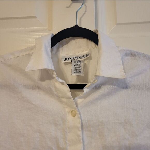 Jones & Co white collard button-down blouse - Picture 3 of 8